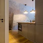 Niguliste 6 Old Town Penthouse アパート *