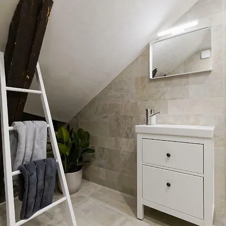 Niguliste 6 Old Town Penthouse Tallin