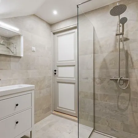 Niguliste 6 Old Town Penthouse *