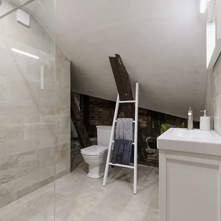 Niguliste 6 Old Town Penthouse *